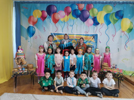 Масленица в детском саду Масленица в детском саду.